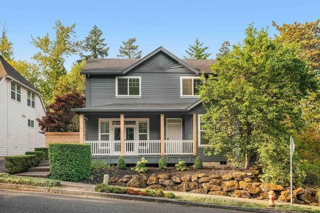 Private Newly Renovated Studio W Private Parking! Portland Apartamento